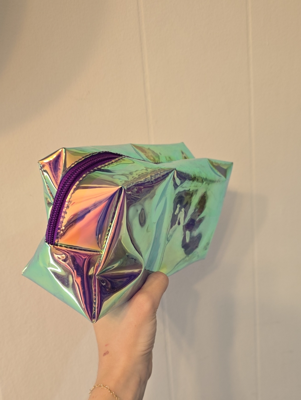 Iridescent Holographic Cosmetic Bag - Purple Zip